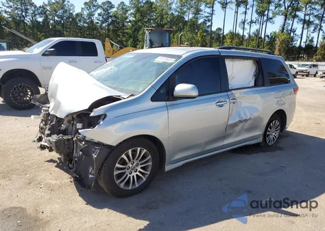 2020 Toyota Sienna Xle z USA, uszkodzony, nr VIN 5TDYZ3DC1LS060868